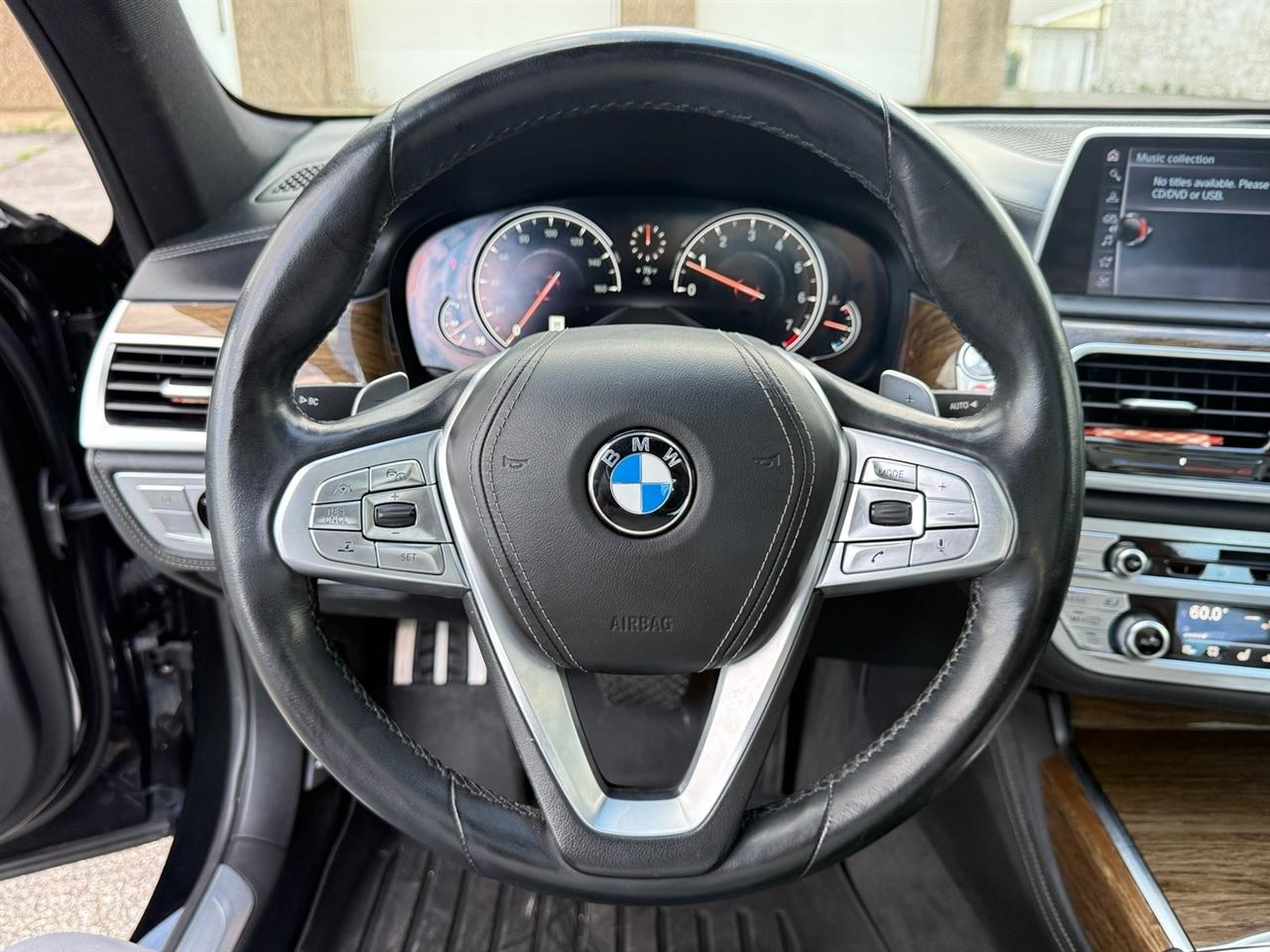 BMW 7 Series 4dr Sdn 750i xDrive AWD 2016