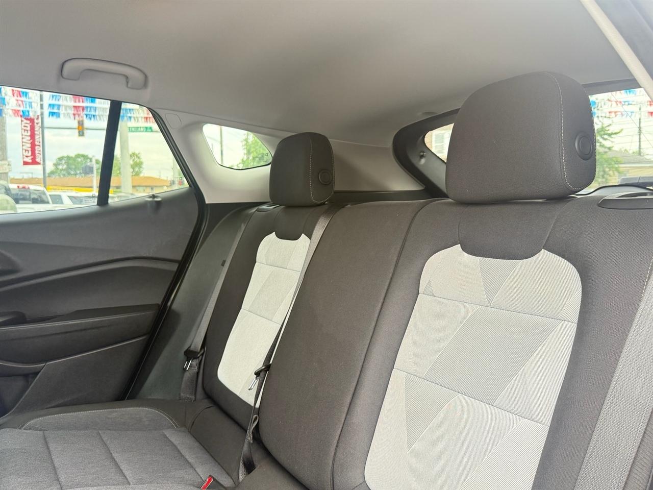 Chevrolet Trax FWD 4dr LS 2024