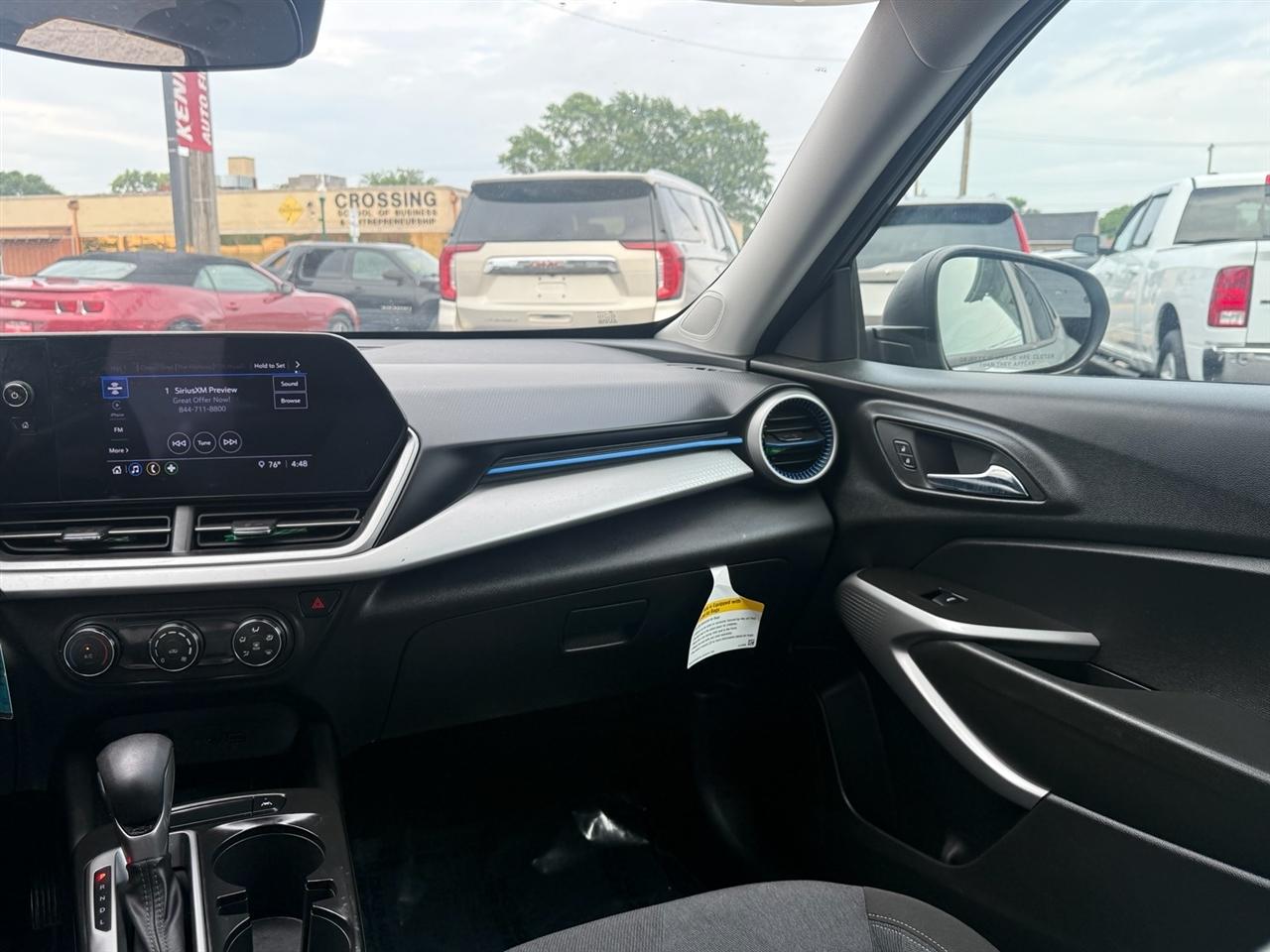 Chevrolet Trax FWD 4dr LS 2024