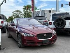 2017 Jaguar XE 