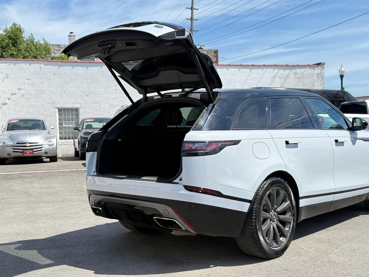 Land Rover Range Rover Velar P380 R-Dynamic SE 2018