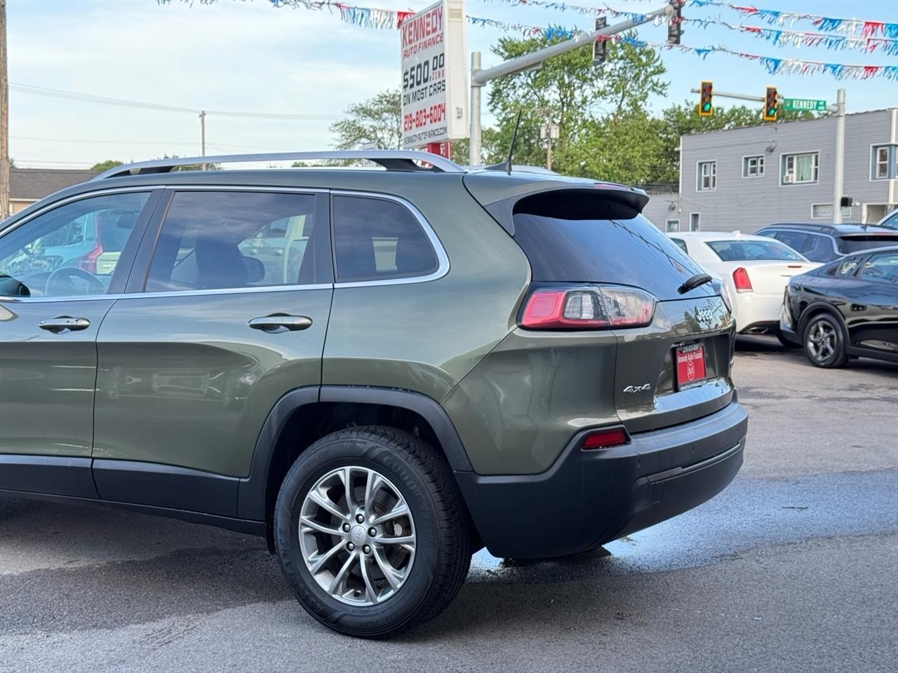 Jeep Cherokee Latitude Plus 4x4 2019