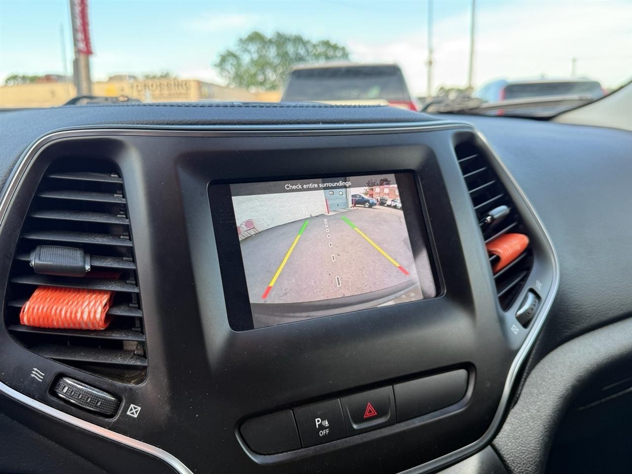 Jeep Cherokee Latitude Plus 4x4 2019