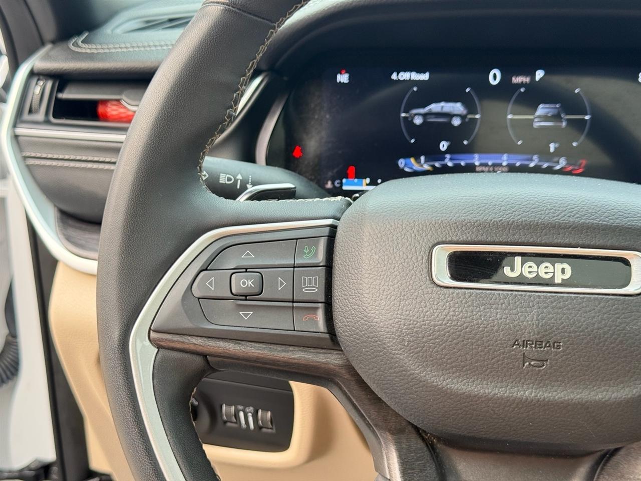Jeep Grand Cherokee Limited 4x4 2023