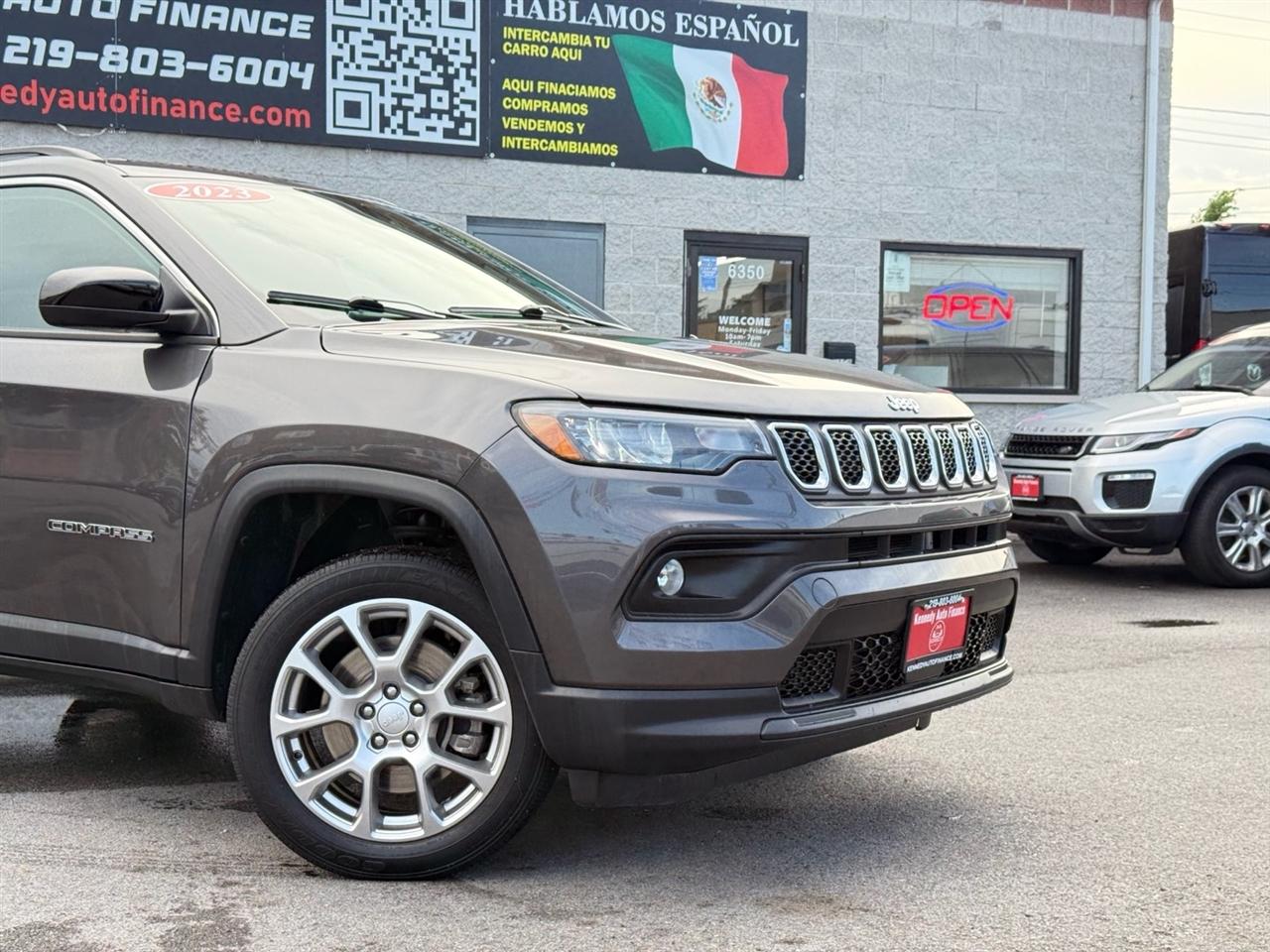 Jeep Compass Latitude Lux 4x4 2023