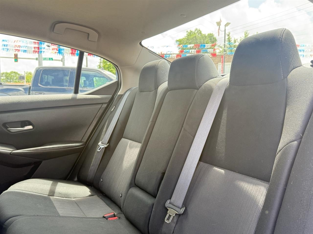 Nissan Sentra SV CVT 2022