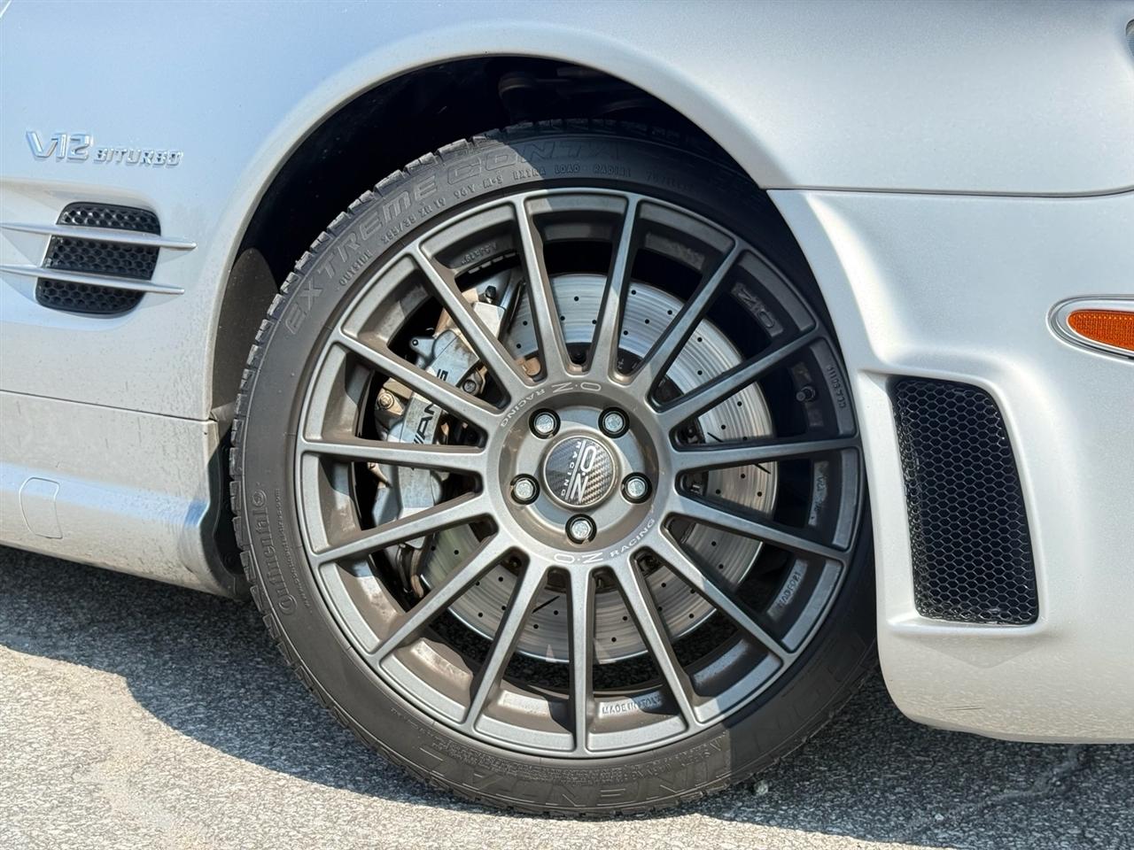 Mercedes-Benz SL-Class 2dr Roadster 6.0L AMG 2005