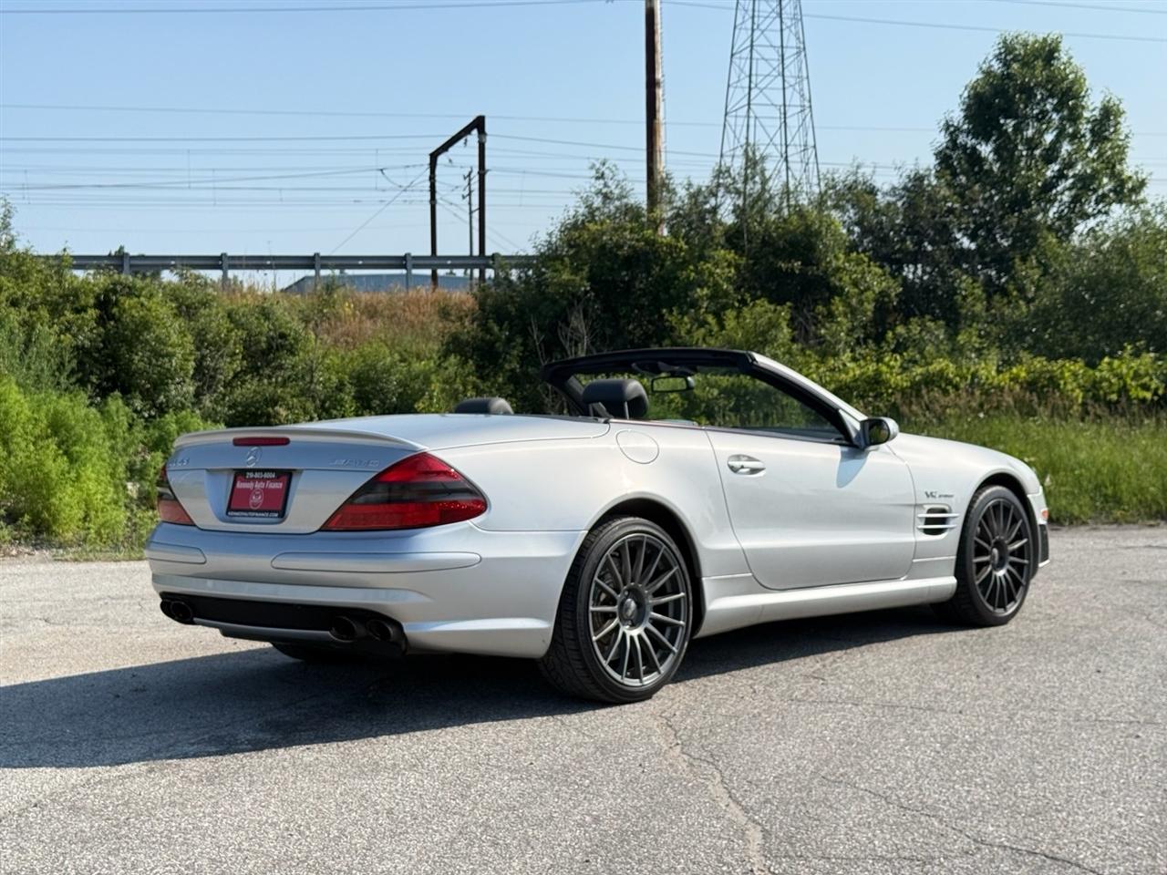 Mercedes-Benz SL-Class 2dr Roadster 6.0L AMG 2005