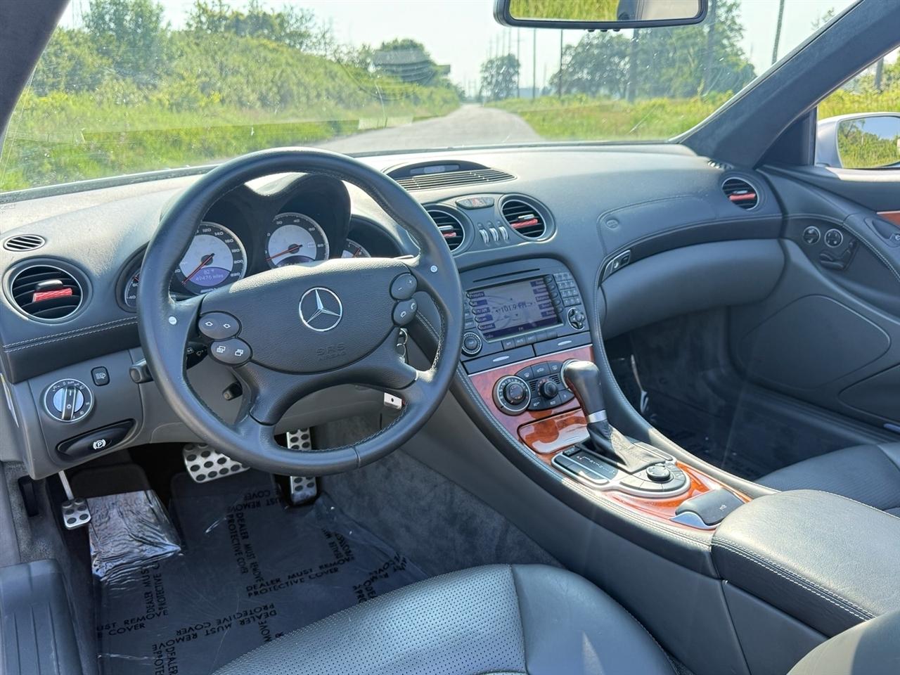 Mercedes-Benz SL-Class 2dr Roadster 6.0L AMG 2005
