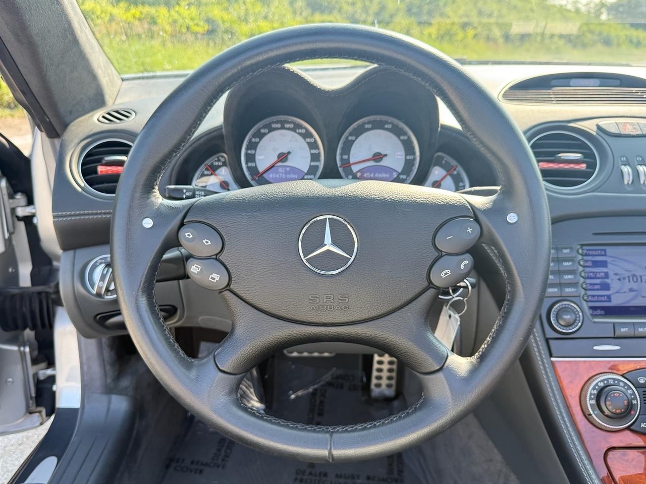 Mercedes-Benz SL-Class 2dr Roadster 6.0L AMG 2005