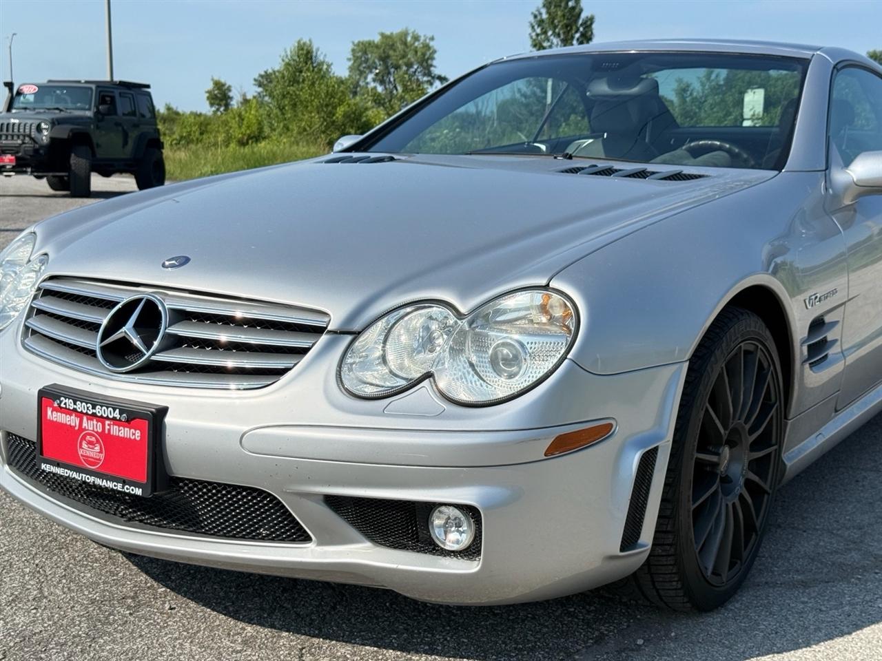 Mercedes-Benz SL-Class 2dr Roadster 6.0L AMG 2005