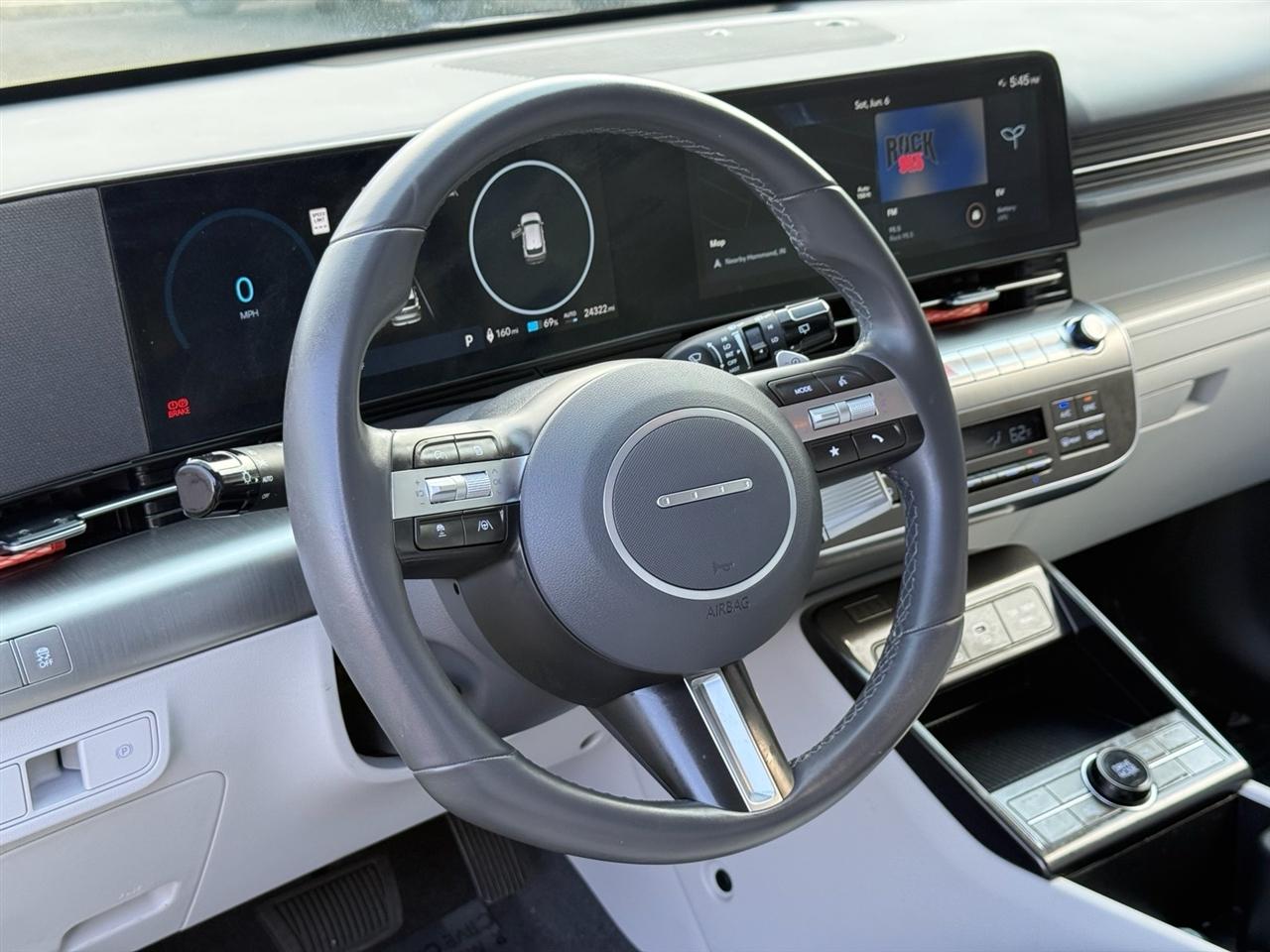 Hyundai Kona Electric SEL FWD 2024