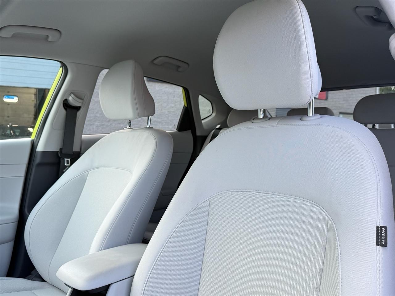 Hyundai Kona Electric SEL FWD 2024