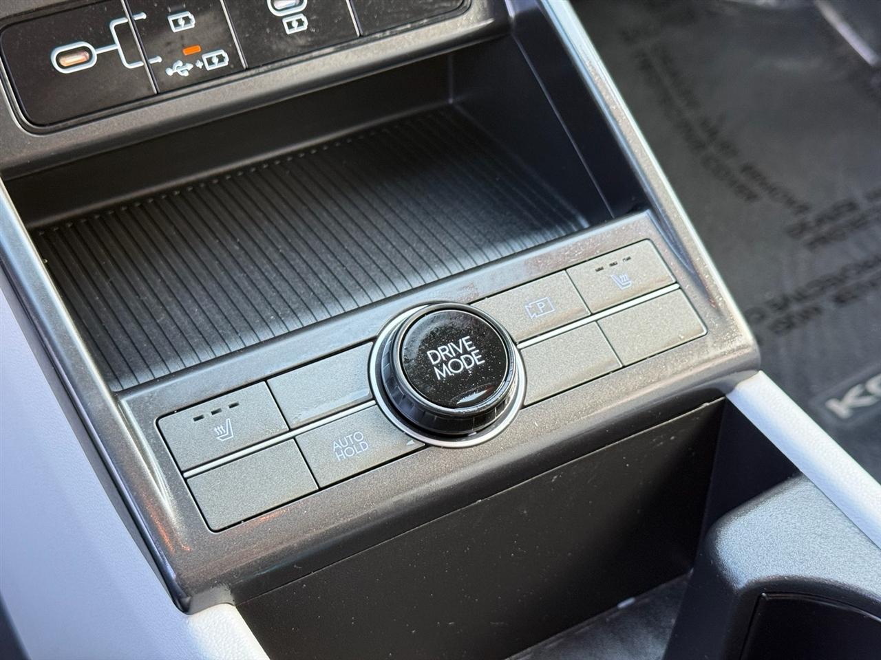 Hyundai Kona Electric SEL FWD 2024