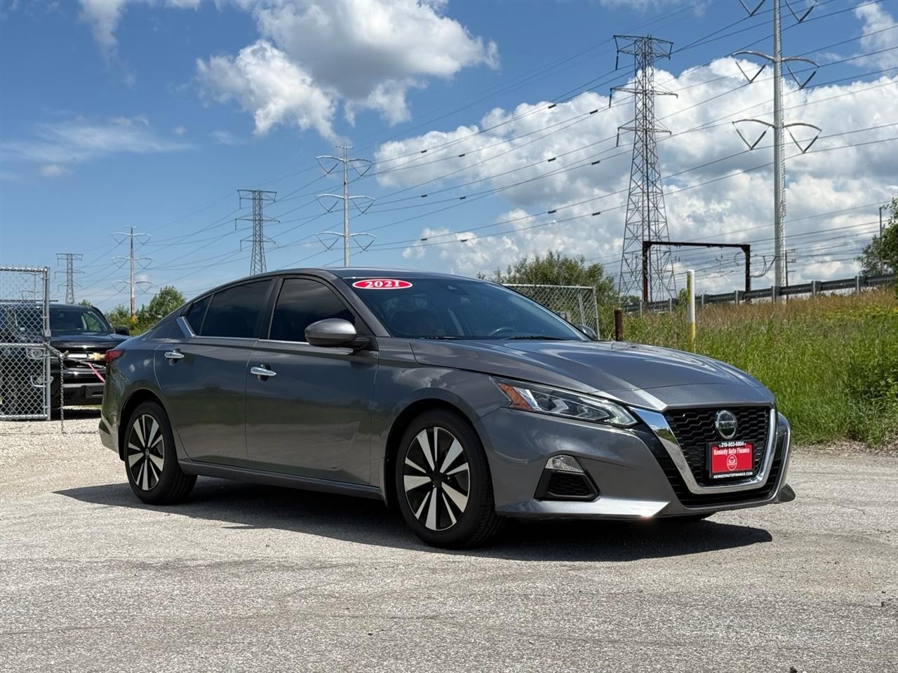 Nissan Altima 2.5 SV Sedan 2021