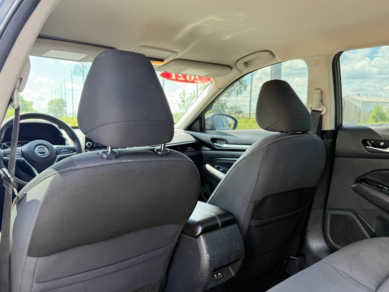 Nissan Altima 2.5 SV Sedan 2021