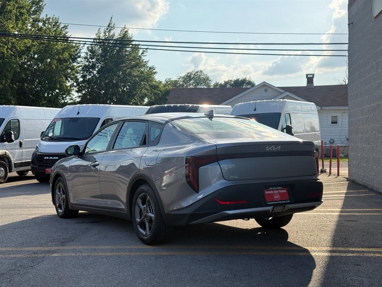 Kia K4 LXS FWD 2025
