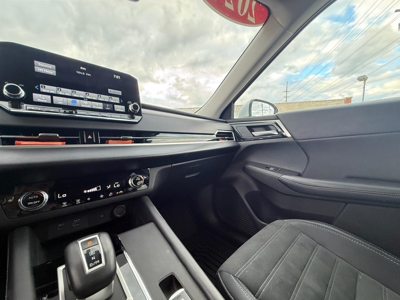 Mitsubishi Outlander SE FWD 2024
