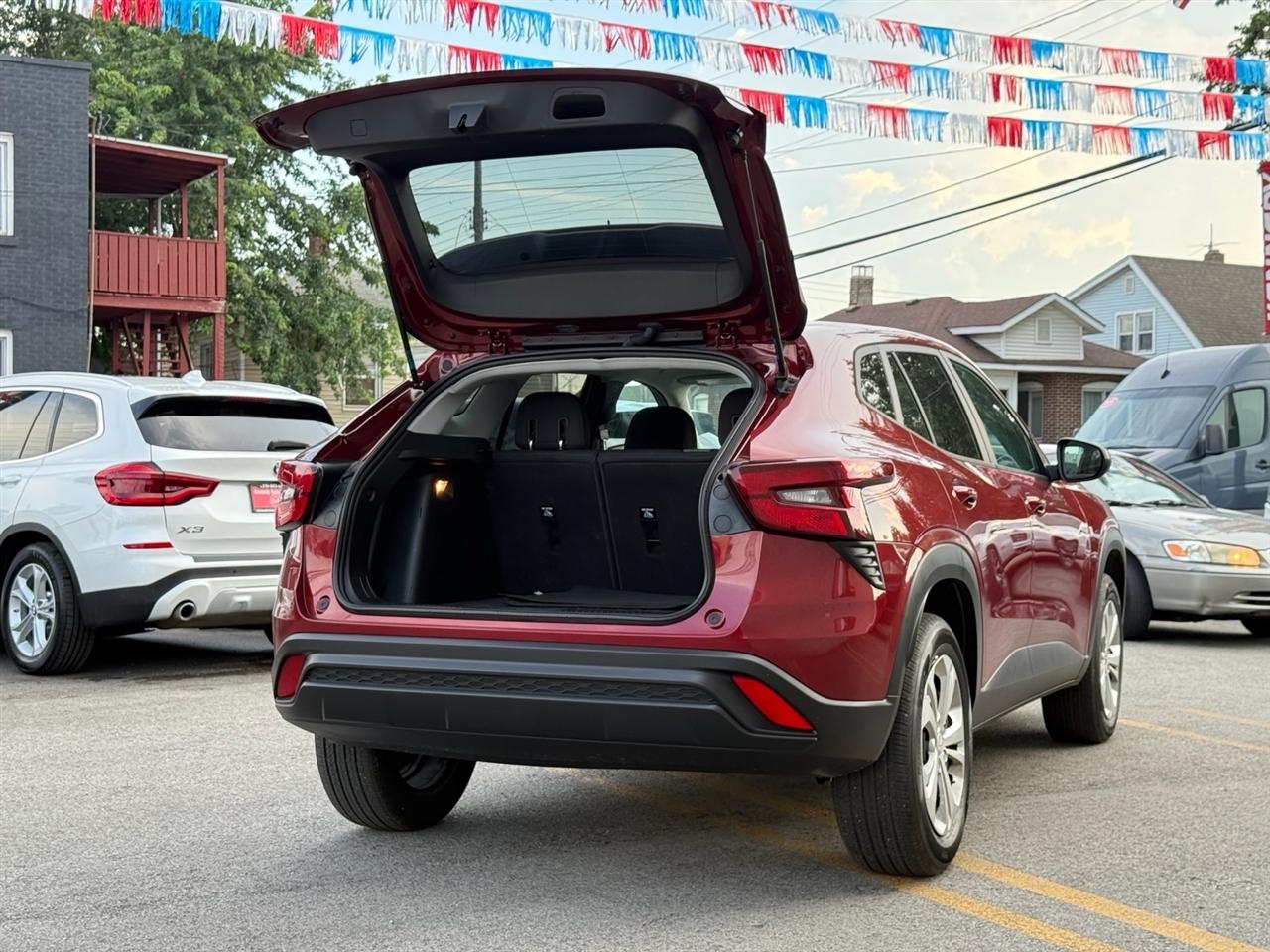 Chevrolet Trax FWD 4dr LS 2024