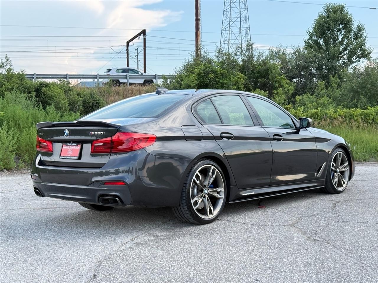 BMW 5 Series M550i xDrive Sedan 2020