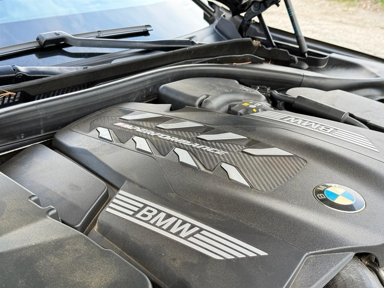BMW 5 Series M550i xDrive Sedan 2020