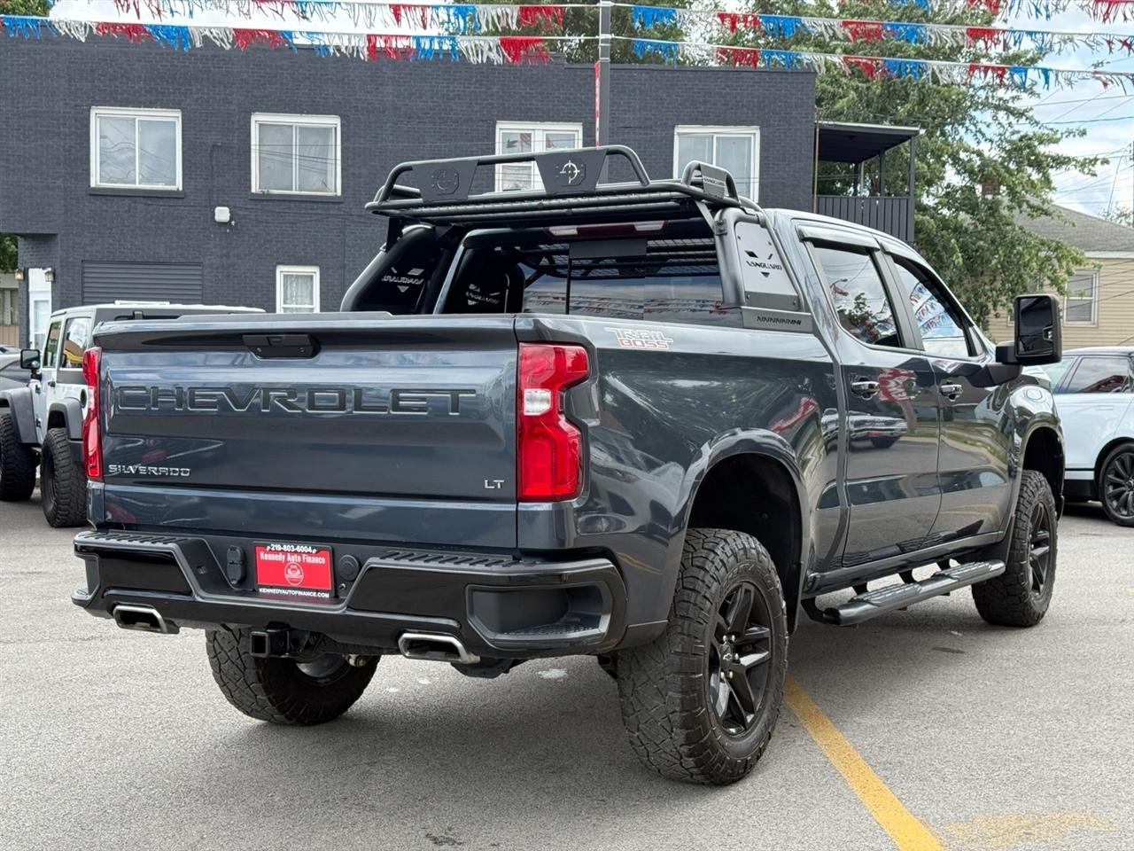 Chevrolet Silverado 1500 4WD Crew Cab 147" LT Trail Boss 2021