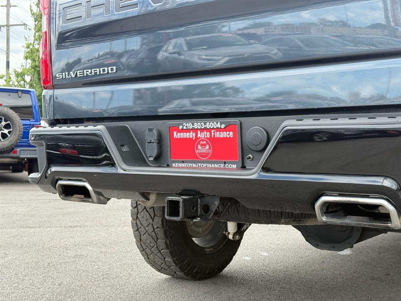 Chevrolet Silverado 1500 4WD Crew Cab 147" LT Trail Boss 2021