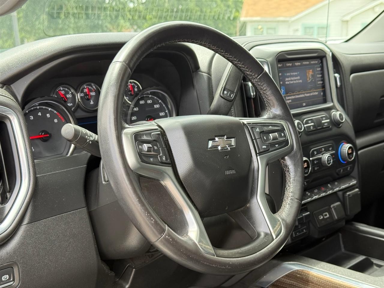 Chevrolet Silverado 1500 4WD Crew Cab 147" LT Trail Boss 2021