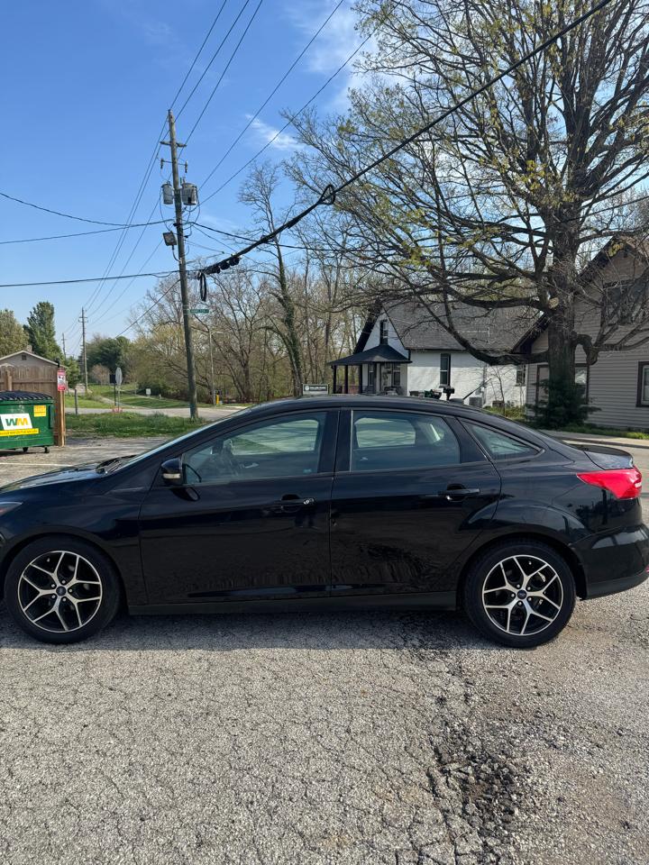 Ford Focus SEL Sedan 2017