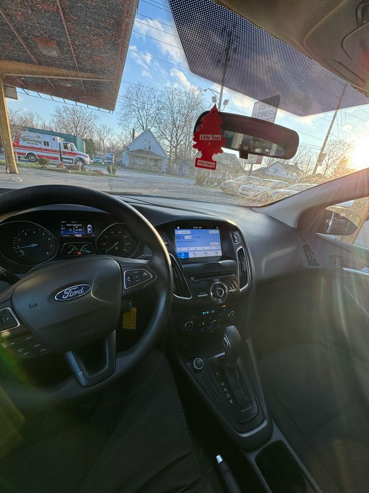 Ford Focus SEL Sedan 2017
