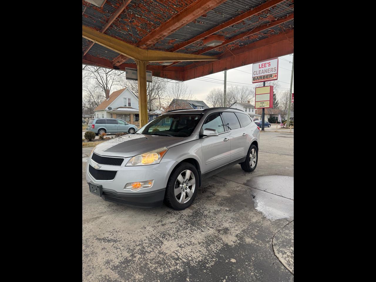 2012 Chevrolet Traverse LT FWD