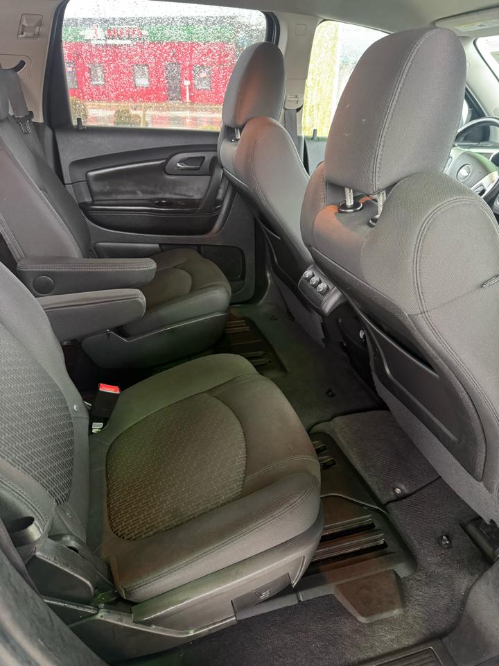 Chevrolet Traverse LT FWD 2012