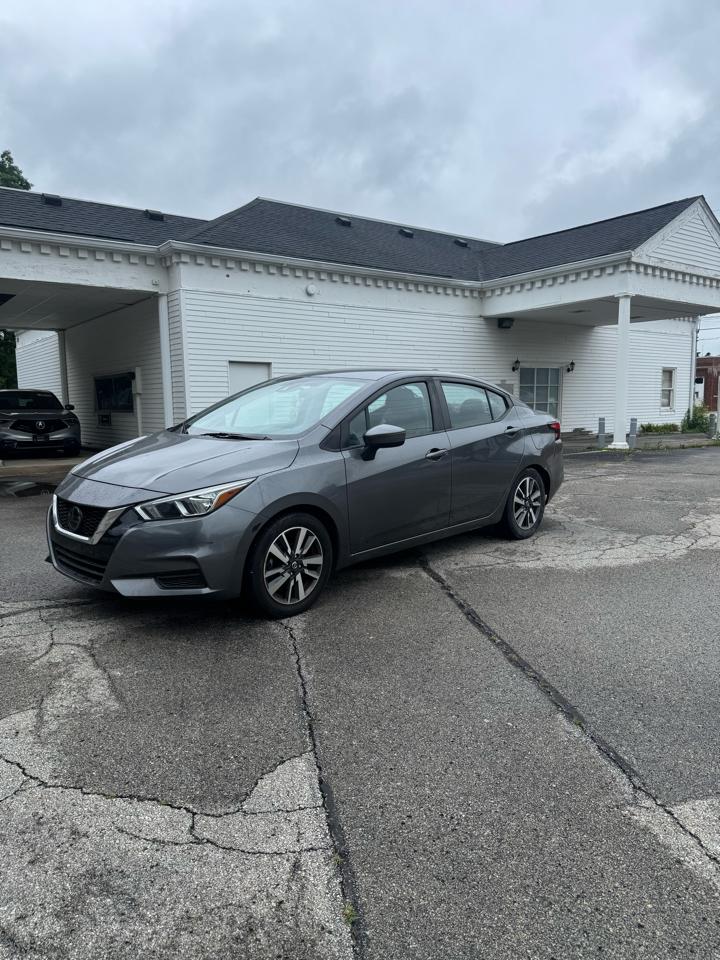Nissan Versa SV 2020