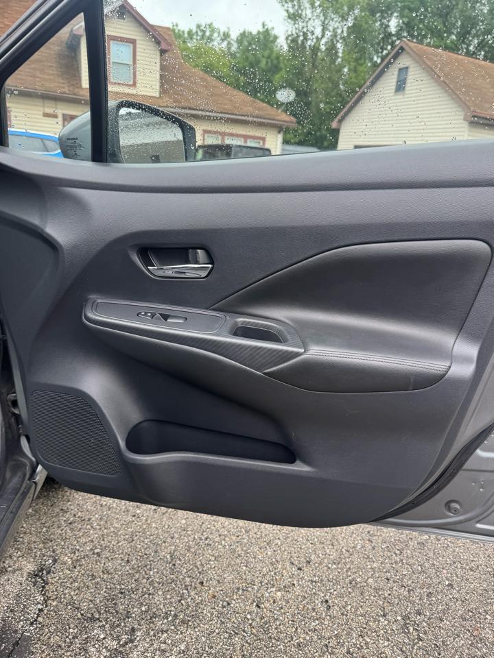 Nissan Versa SV 2020