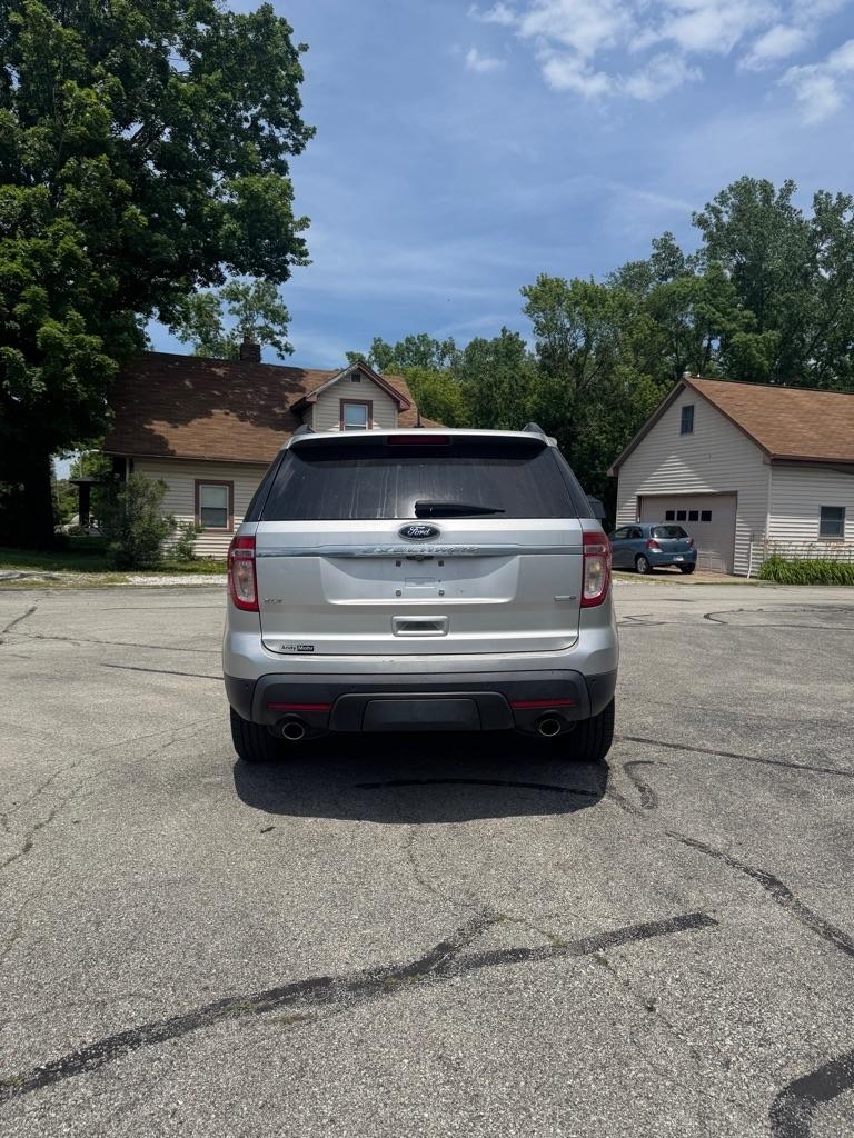 Ford Explorer XLT 4WD 2013