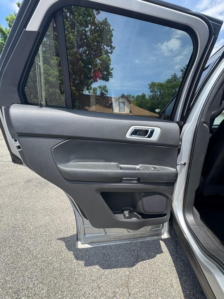 Ford Explorer XLT 4WD 2013