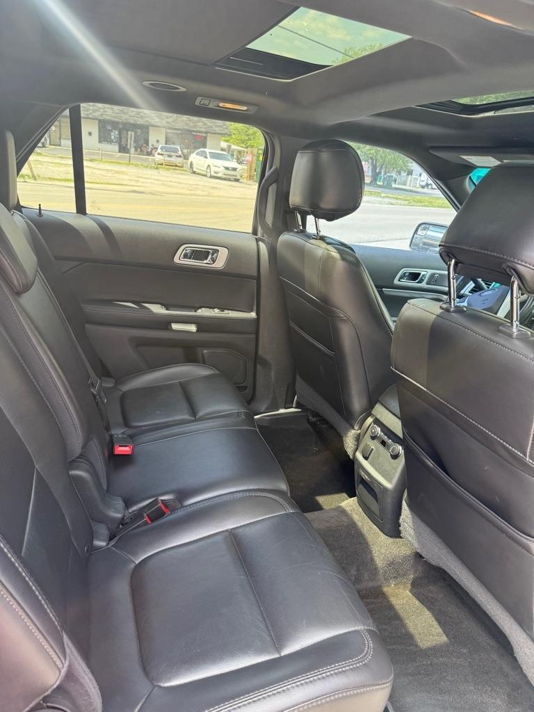 Ford Explorer XLT 4WD 2013