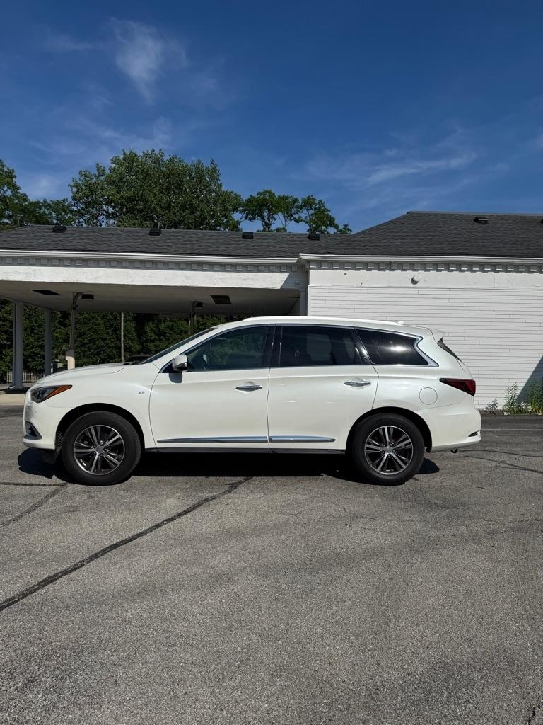 Infiniti QX60 Base AWD 2016