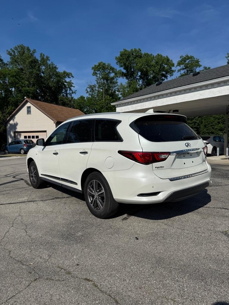 Infiniti QX60 Base AWD 2016