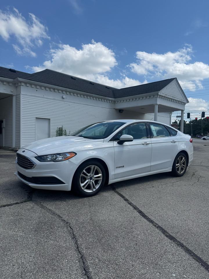 Ford Fusion Hybrid SE 2018