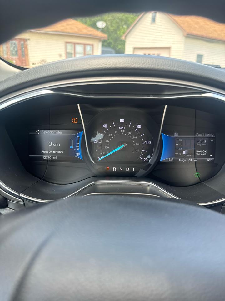 Ford Fusion Hybrid SE 2018