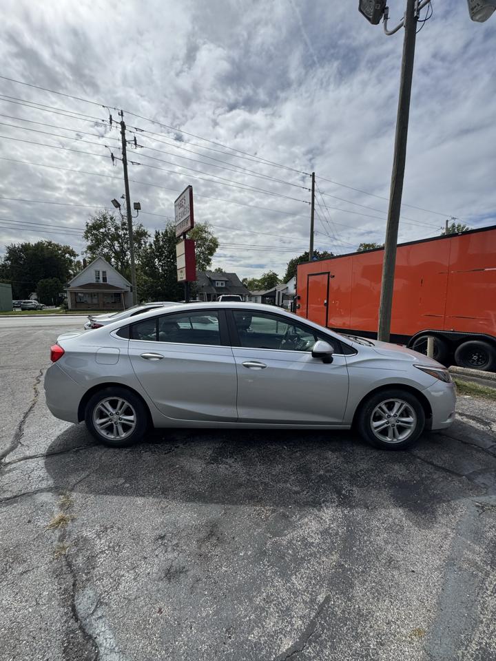 Chevrolet Cruze LT Auto 2016