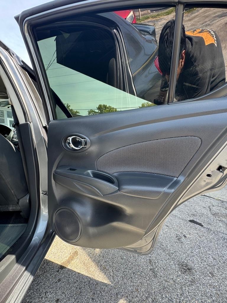 Nissan Versa 1.6 S 5M 2018