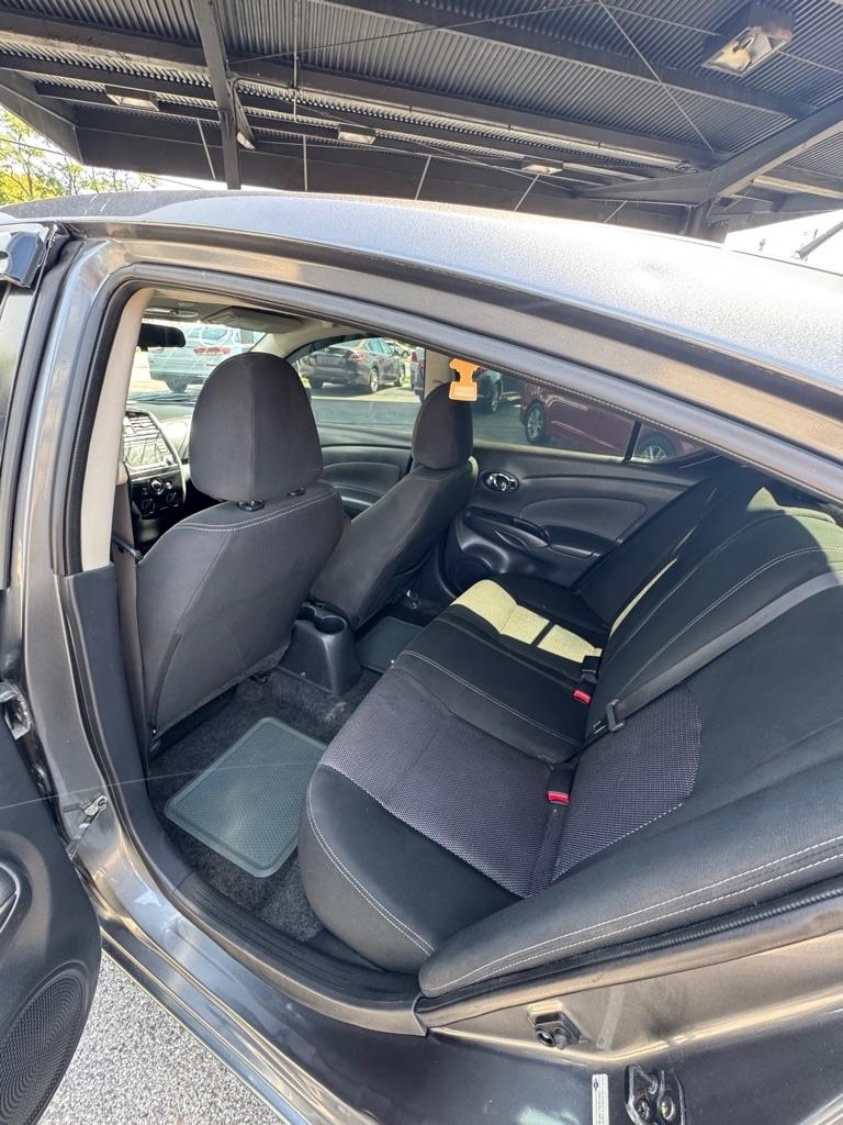 Nissan Versa 1.6 S 5M 2018
