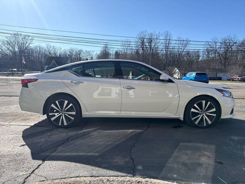 Nissan Altima 2.5 Platinum AWD 2021