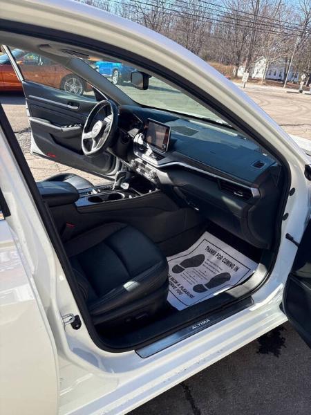 Nissan Altima 2.5 Platinum AWD 2021