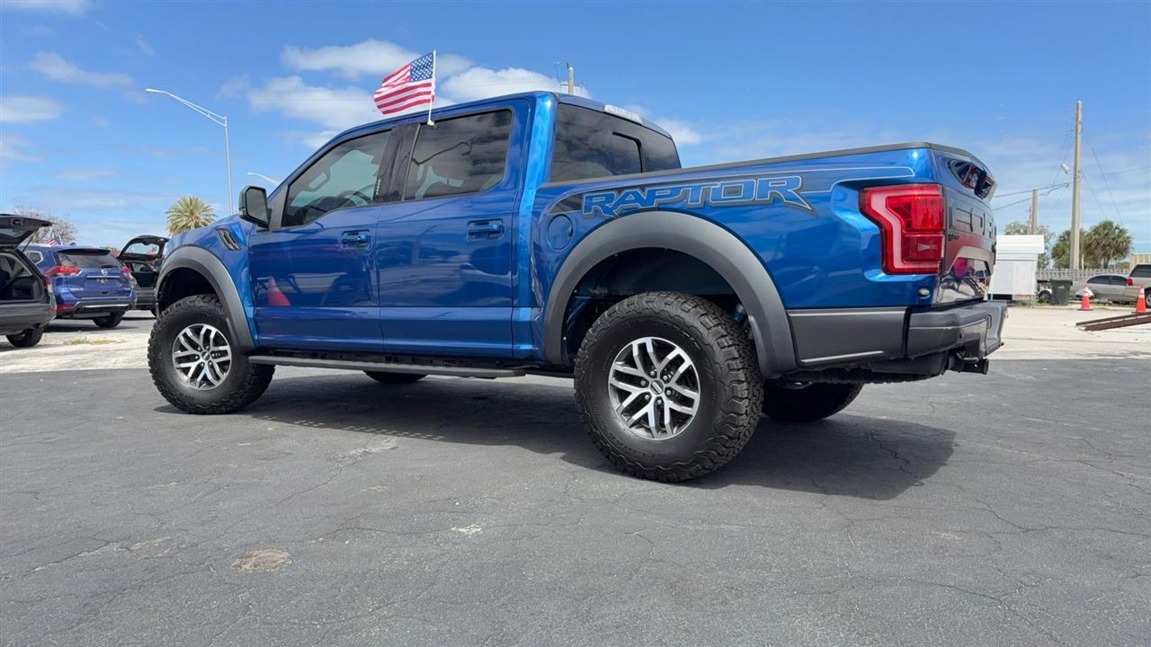 2017 Ford F-150 Raptor - Photo 7