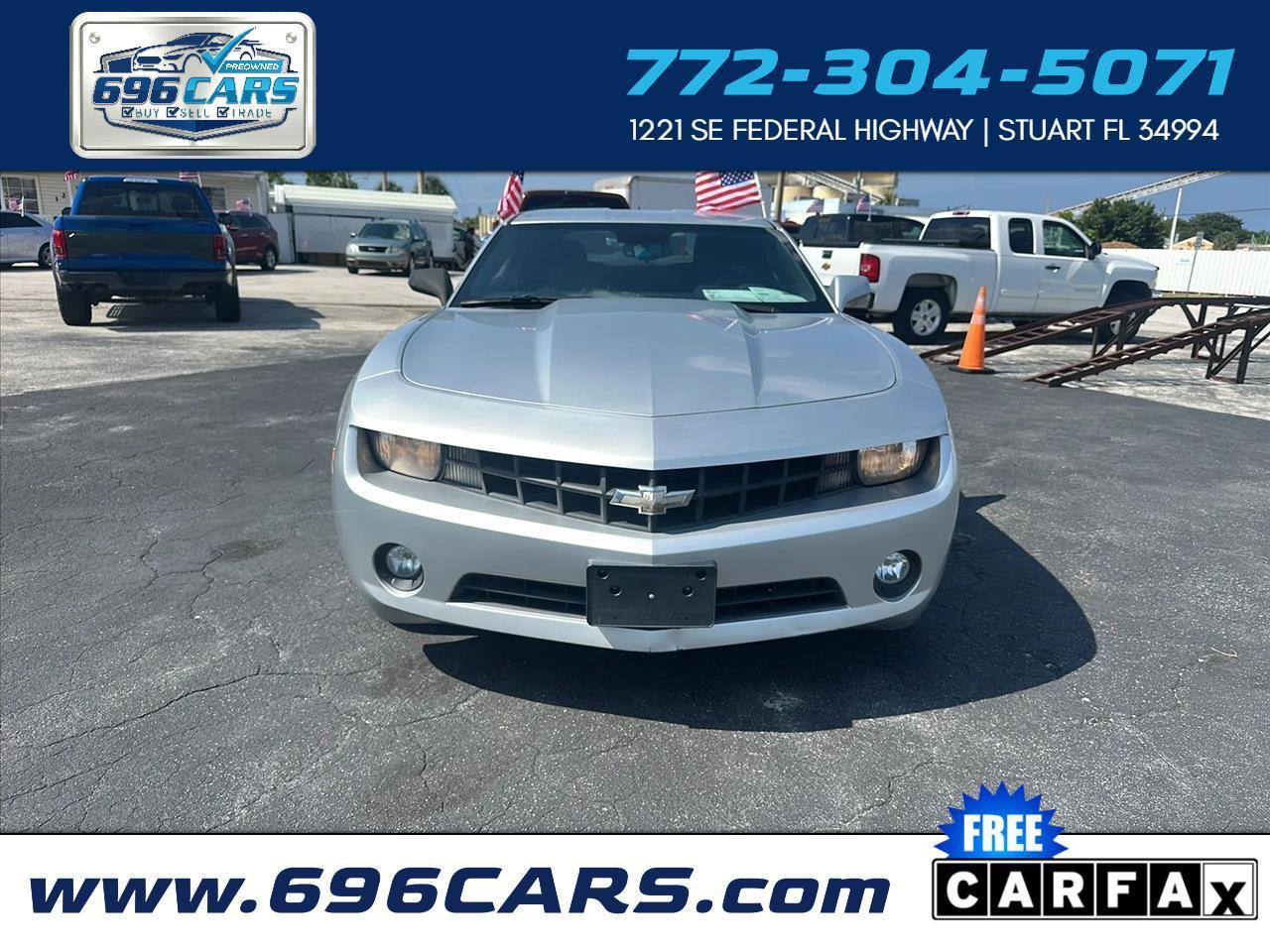 2011 Chevrolet Camaro 2dr Cpe 1LT