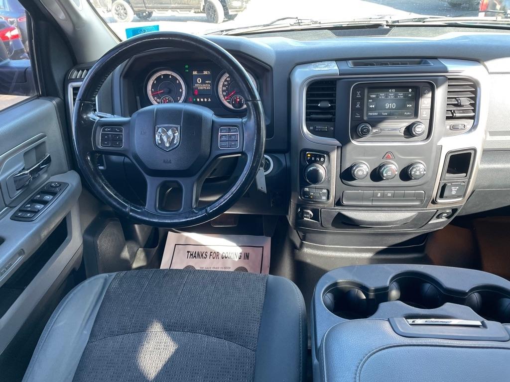 RAM 1500 SLT Quad Cab 4WD 2014