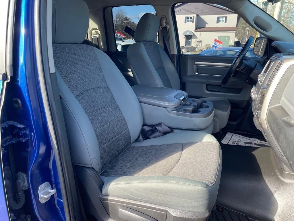 RAM 1500 SLT Quad Cab 4WD 2014